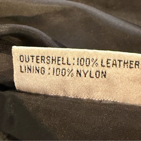 Vintage Elegant Black Leather Pencil Skirt - Picture 4 of 4